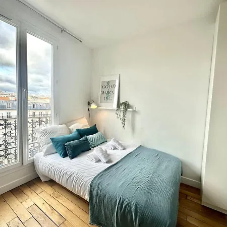 Apartment 364 Deneuve -cosy Center