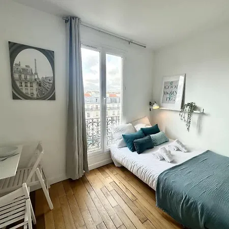 364 Deneuve -cosy Center Apartment *