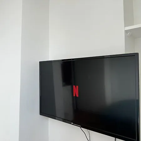 364 Deneuve -cosy Center Διαμέρισμα *