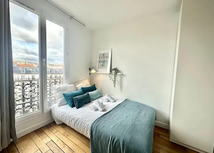 Apartment 364 Deneuve -cosy Center