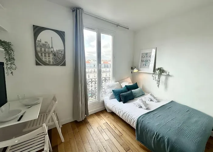 364 Deneuve -cosy Center Apartment *
